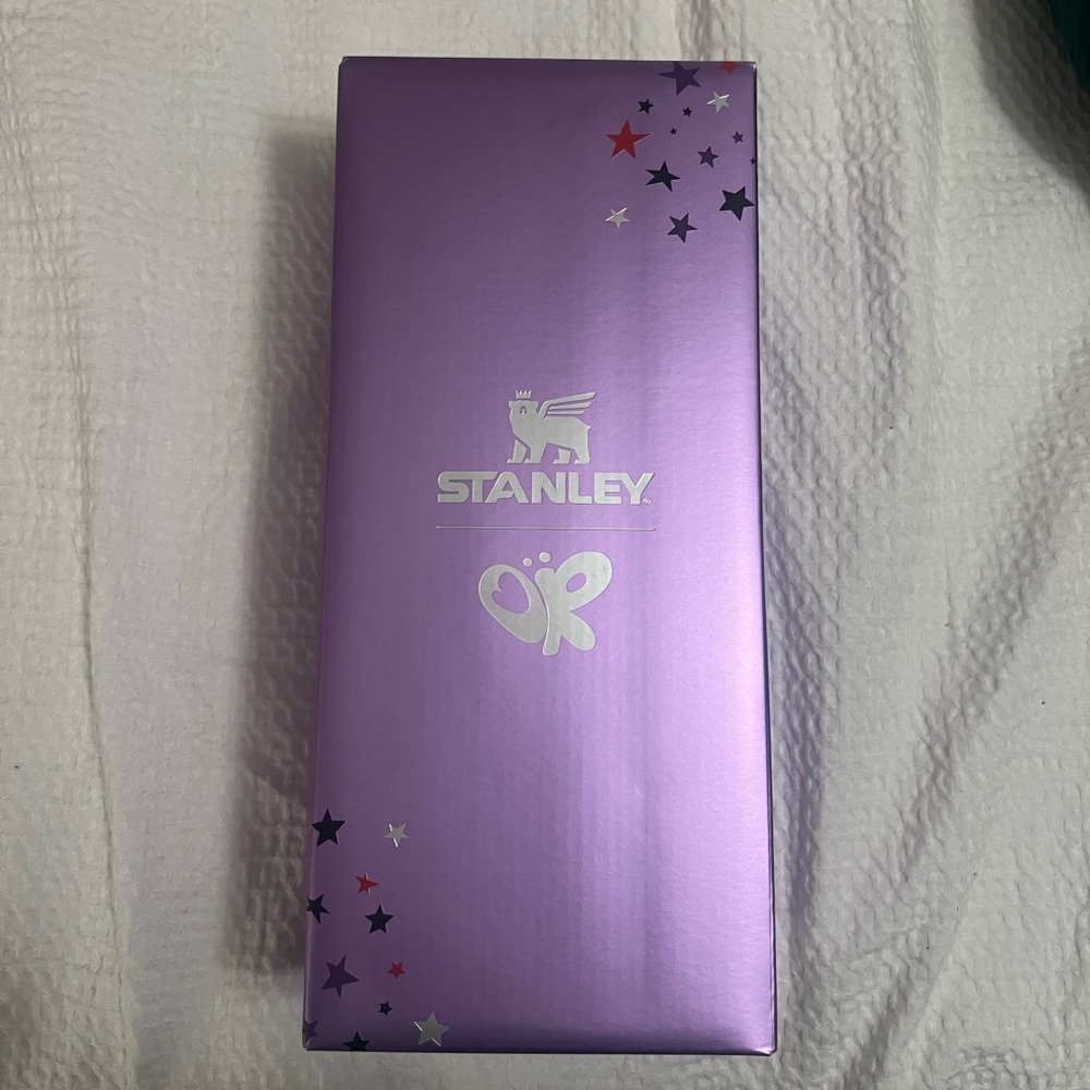 Olivia Rodrigo x Stanley NEW IN BOX